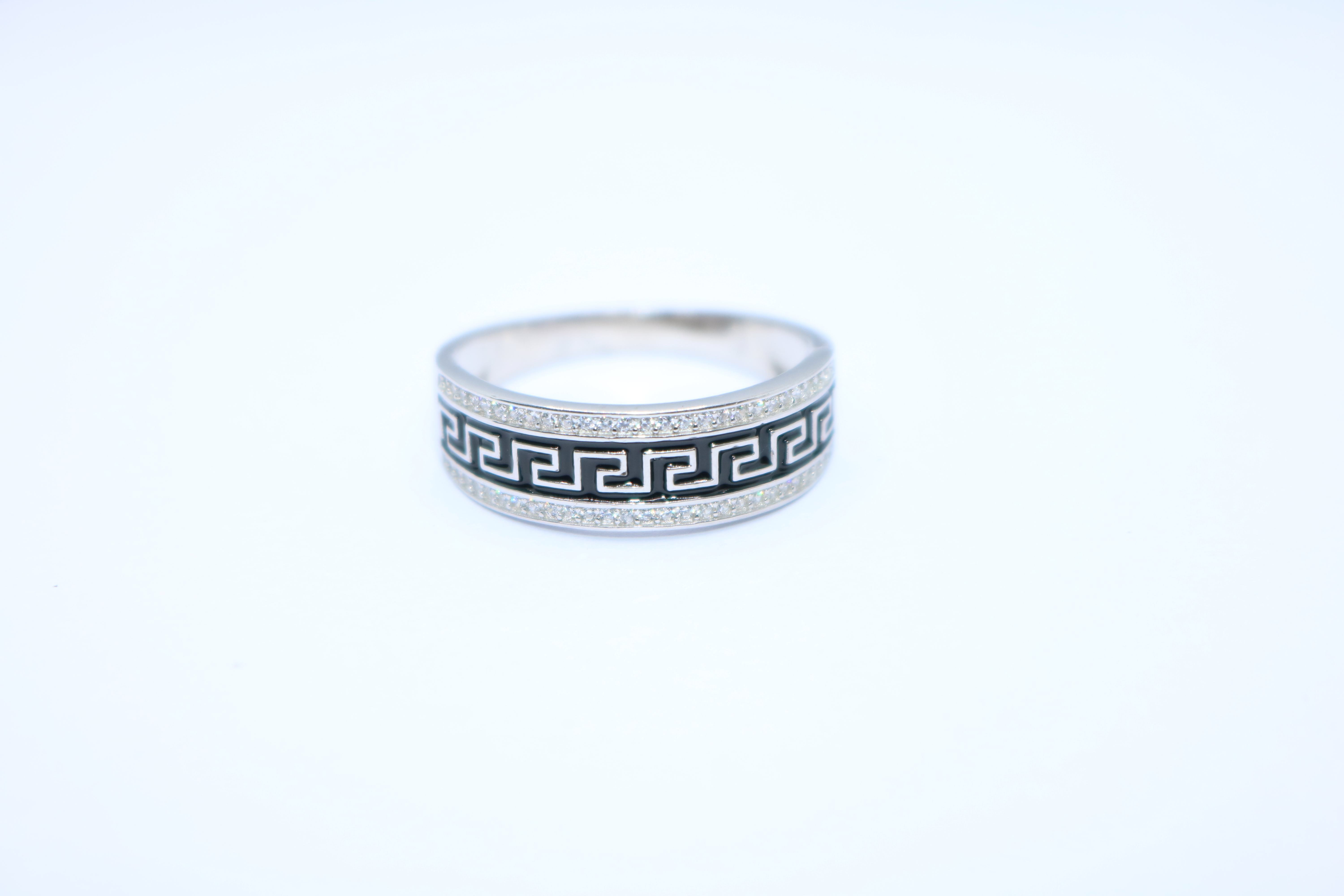 R0167 925 Sterling Silver Men’s Black Enamel & White Stone Band Ring